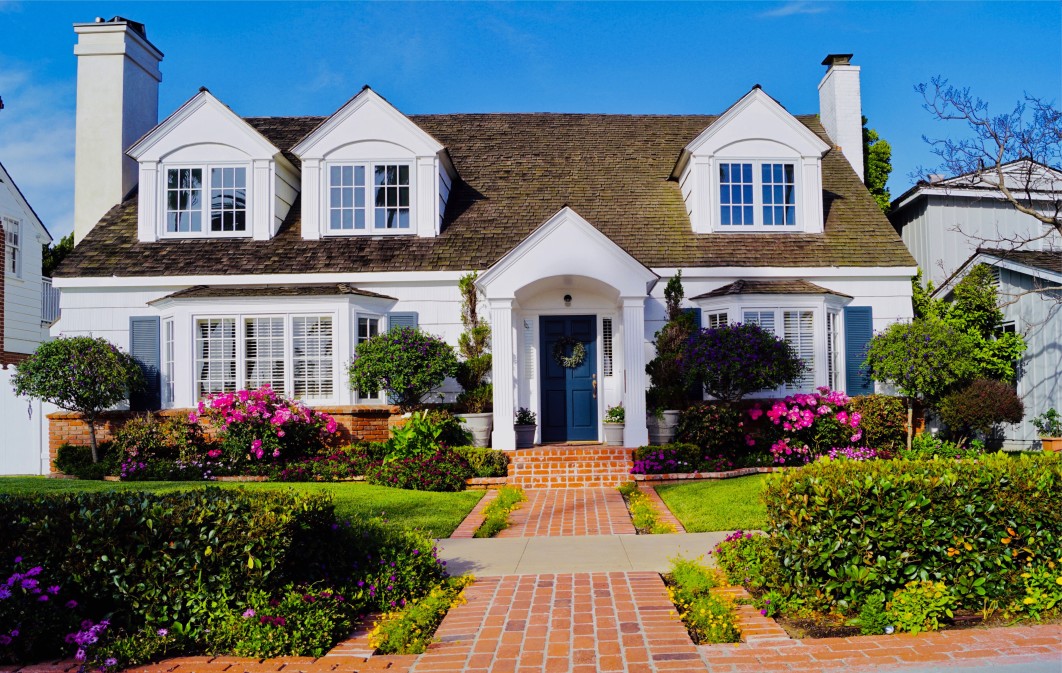 Island of Coronado California home Curb Appeal is the First Impression